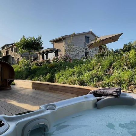 Gîte de charme pour couple avec sauna et jacuzzi extérieurs privatifs Peaugres Extérieur photo