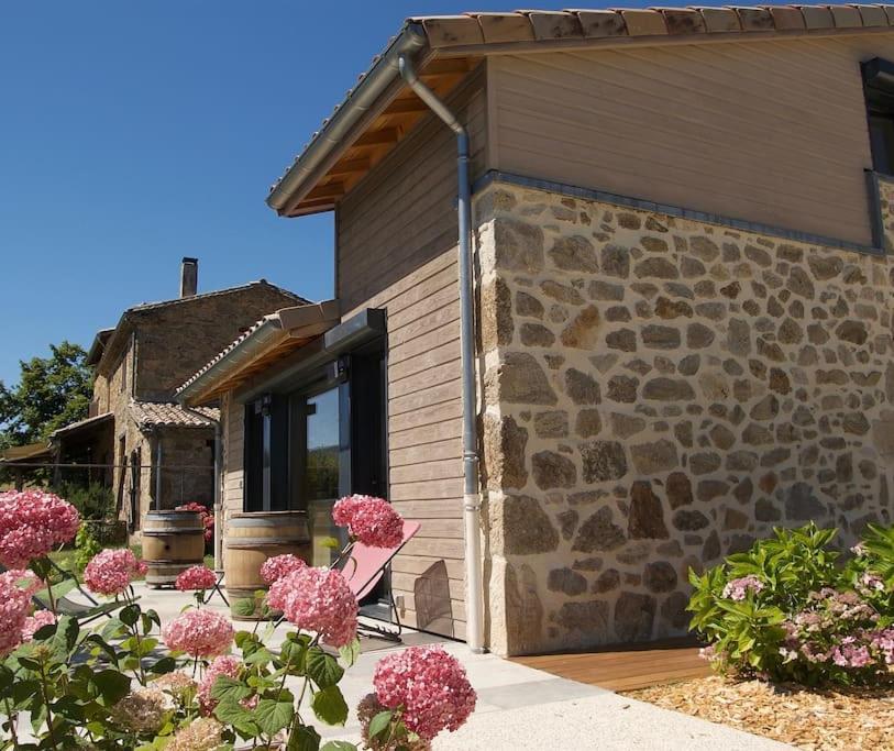 Gîte de charme pour couple avec sauna et jacuzzi extérieurs privatifs Peaugres Extérieur photo